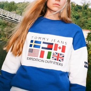 Tommy Jeans outdoors sweatshirt